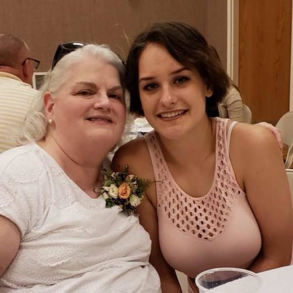 Meet your Posher, Leigh - Picture 1 of 1